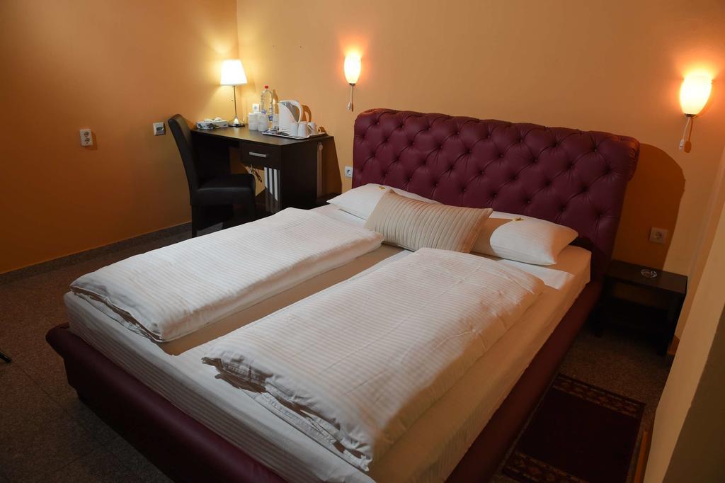 Apartment Inn Rooms Újvidék Szoba fotó
