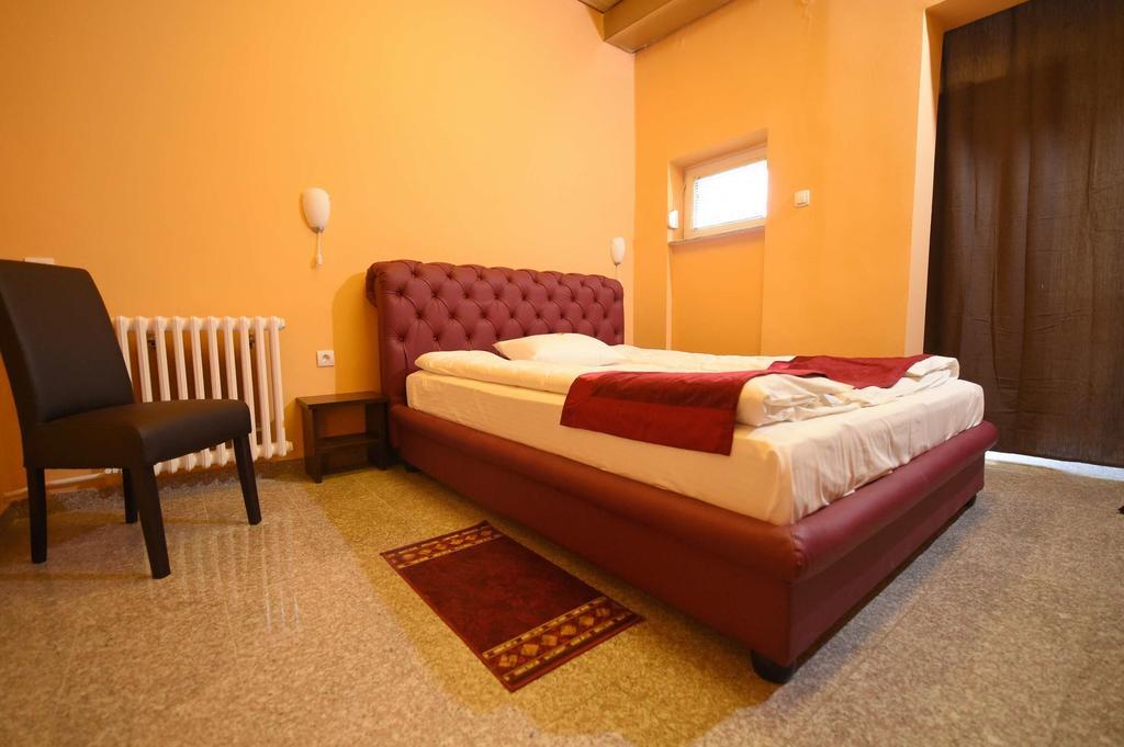 Apartment Inn Rooms Újvidék Szoba fotó