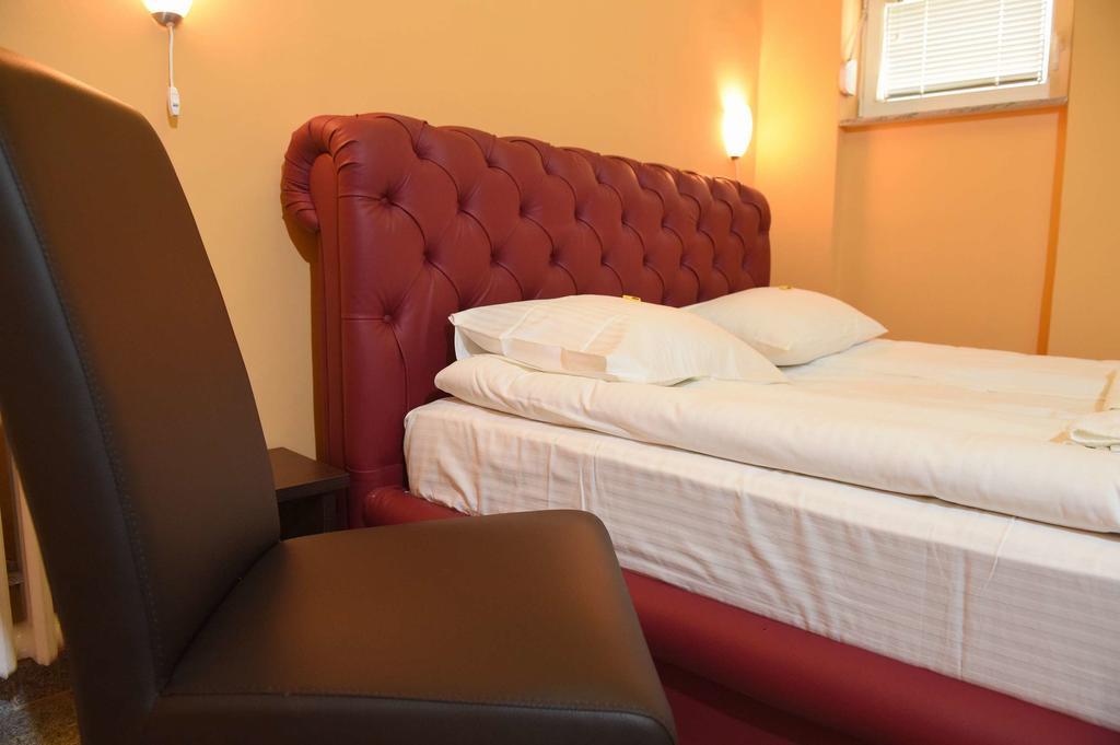 Apartment Inn Rooms Újvidék Szoba fotó